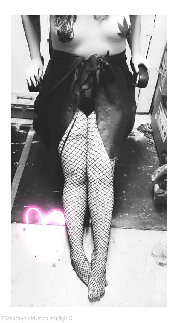 bitchymess23 Onlyfans leaked photo 9811584 on Hotleaks.tv