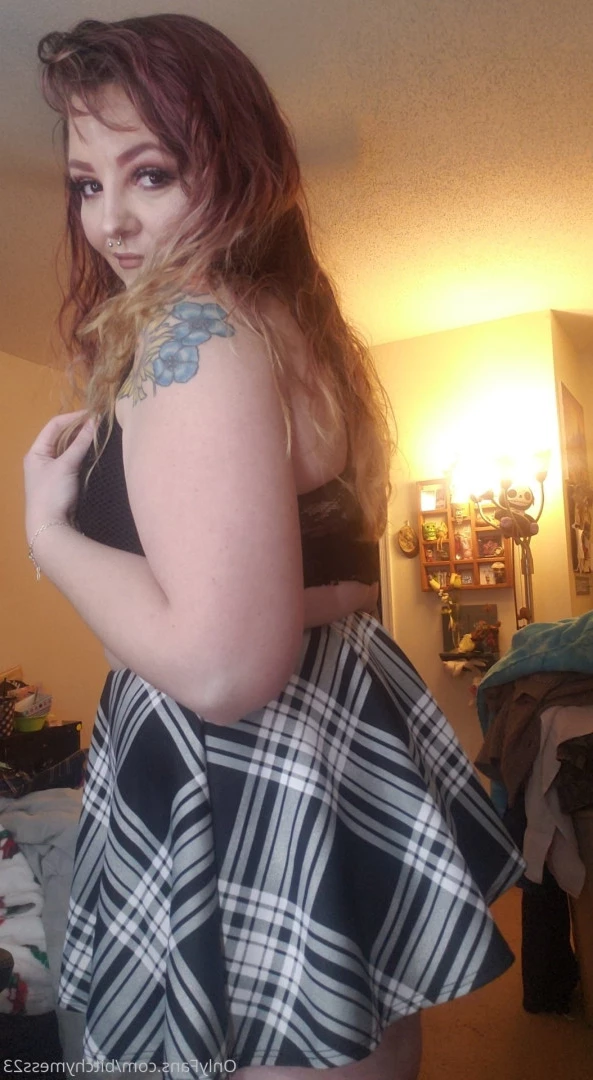 bitchymess23 Onlyfans leaked photo 9811810 on Hotleaks.tv