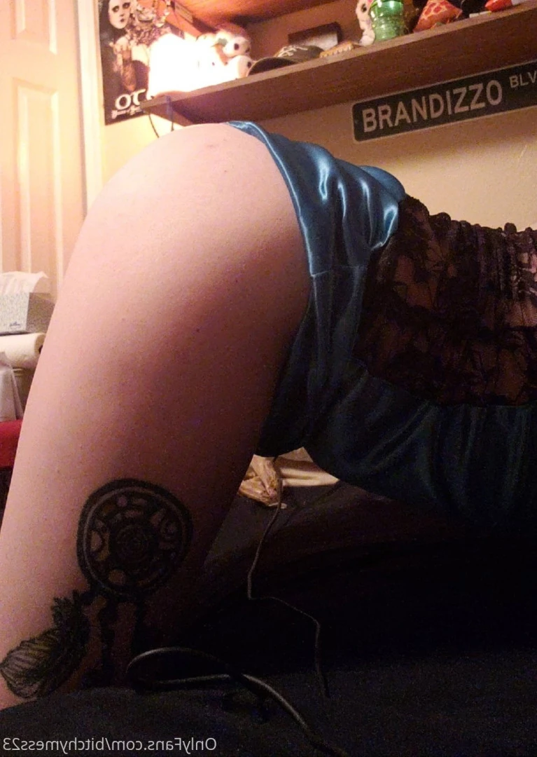 bitchymess23 Onlyfans leaked photo 9811883 on Hotleaks.tv