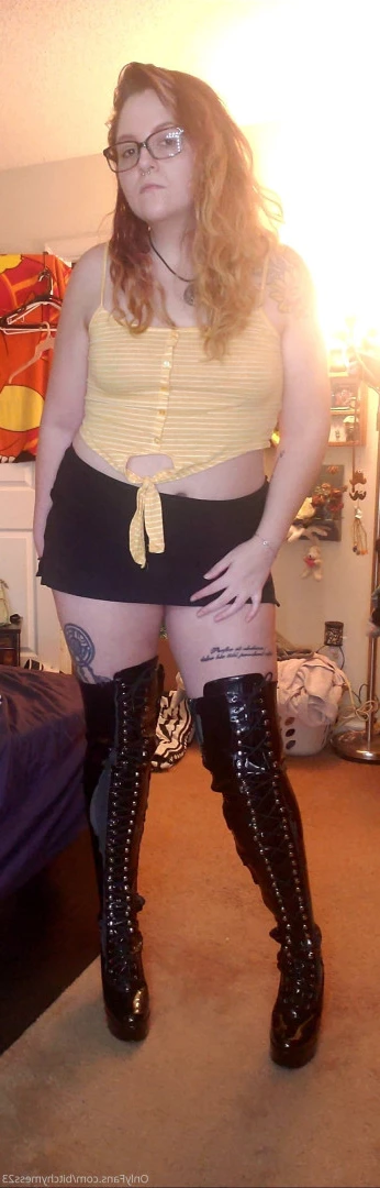 bitchymess23 Onlyfans leaked photo 9812283 on Hotleaks.tv