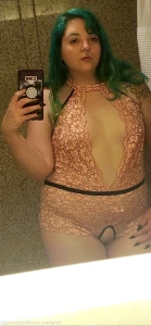 9813078