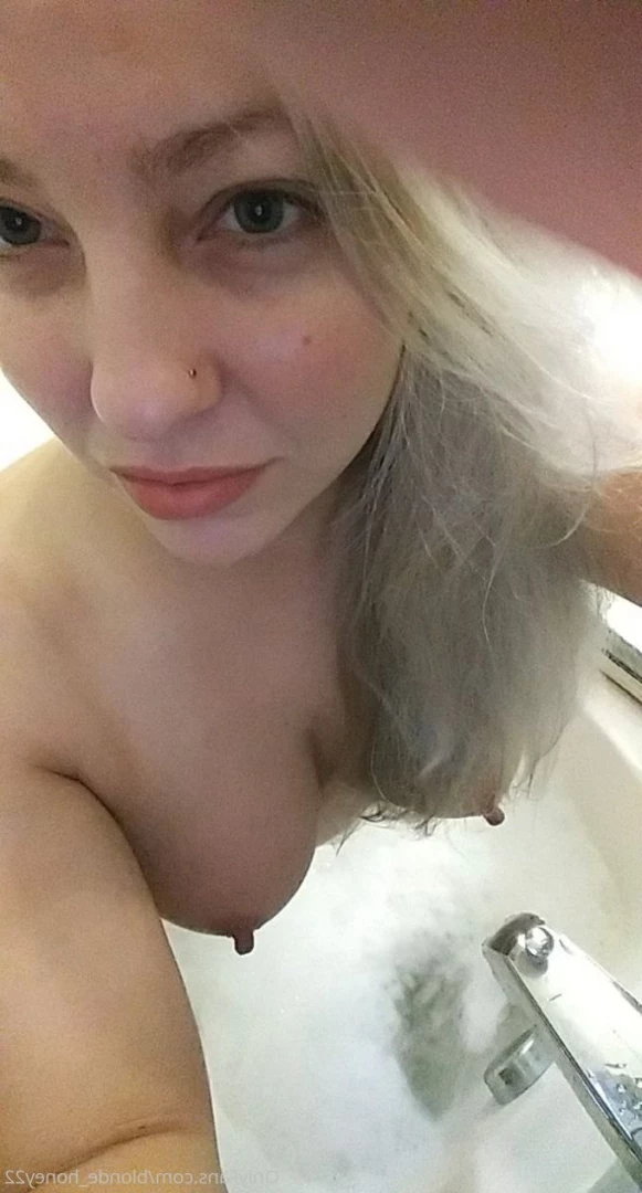 Amberly Trishelle [ blonde_honey22 ] Onlyfans leaked photo 8691411 on Hotleaks.tv