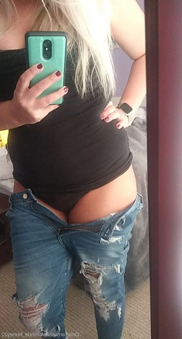 Amberly Trishelle [ blonde_honey22 ] Onlyfans leaked photo 8693160 on Hotleaks.tv