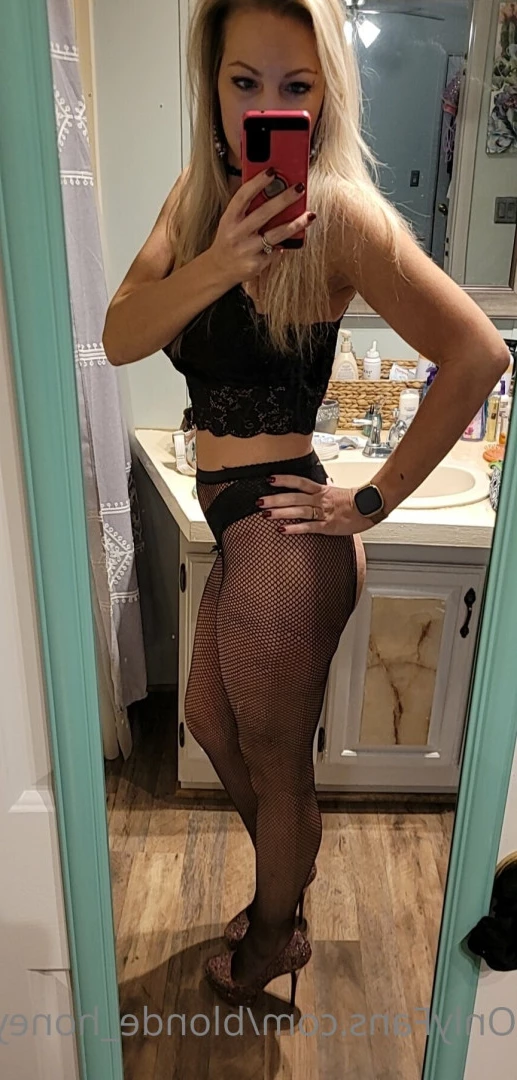 Amberly Trishelle [ blonde_honey22 ] Onlyfans leaked photo 8694306 on Hotleaks.tv