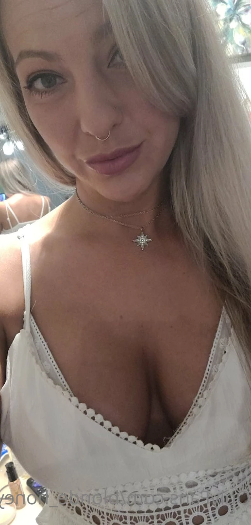 Amberly Trishelle [ blonde_honey22 ] Onlyfans leaked photo 8694854 on Hotleaks.tv