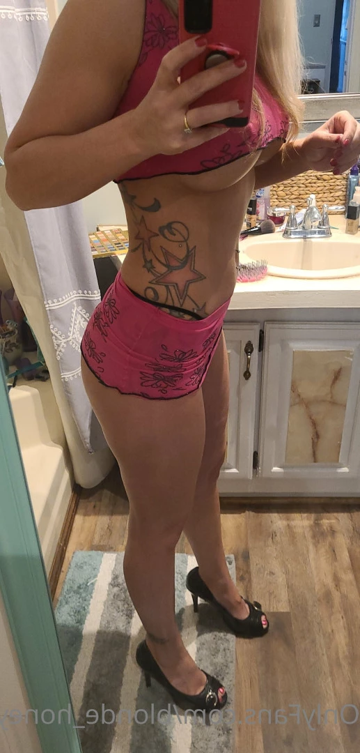 Amberly Trishelle [ blonde_honey22 ] Onlyfans leaked photo 8695208 on Hotleaks.tv