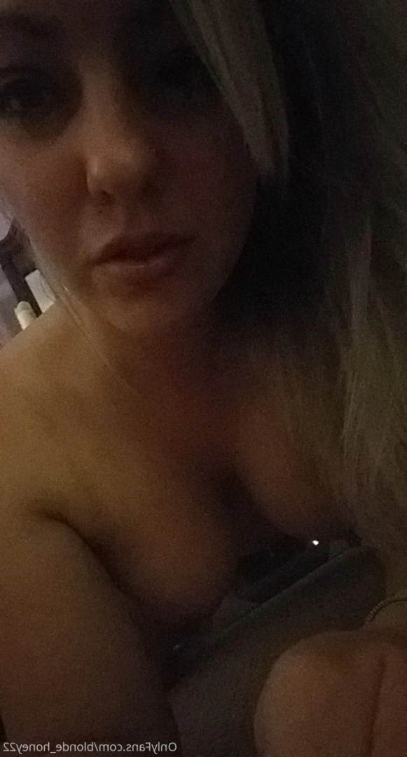 Amberly Trishelle [ blonde_honey22 ] Onlyfans leaked photo 8695312 on Hotleaks.tv