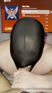10476914