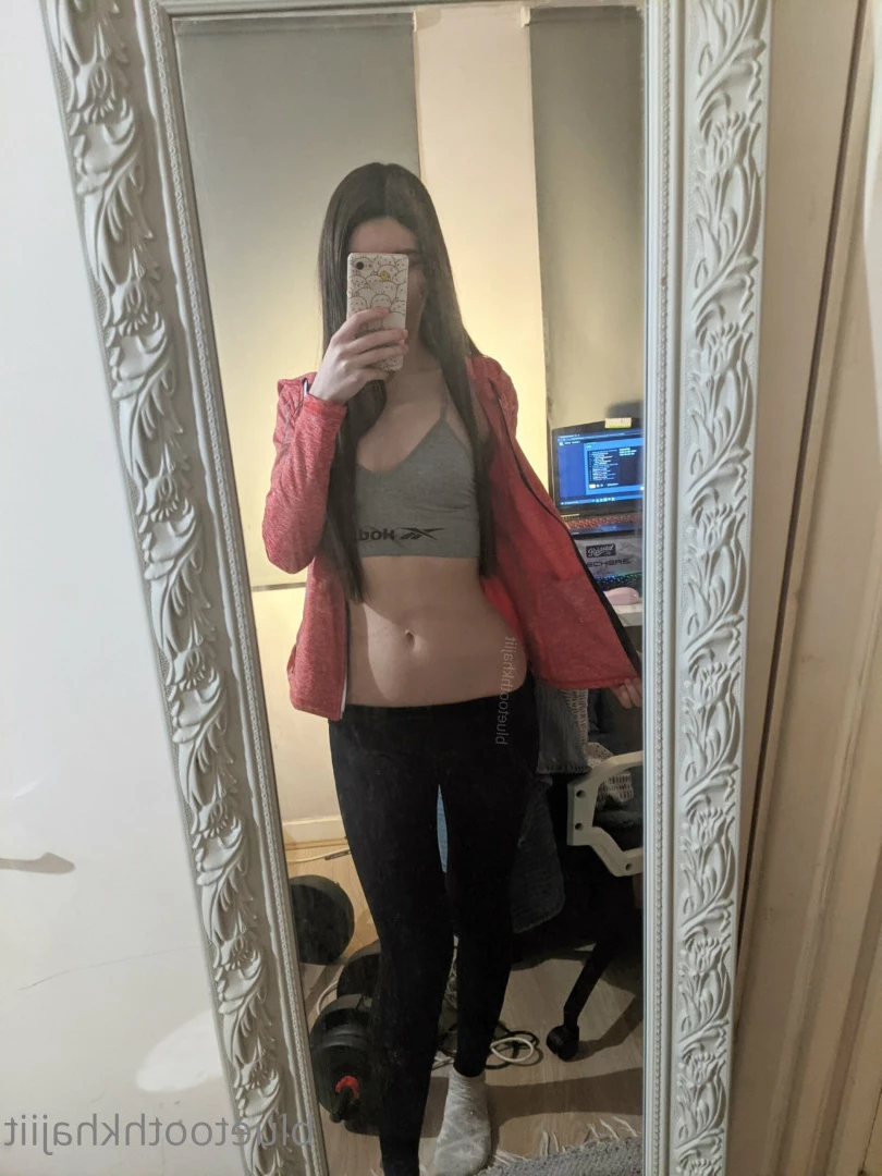 bluetoothkhajiit Onlyfans leaked photo 8919448 on Hotleaks.tv
