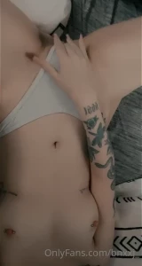 10475690