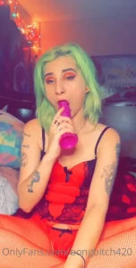 MissNikkiX666 [ bongbitch420 ] Onlyfans leaked video 15477797 on Hotleaks.tv
