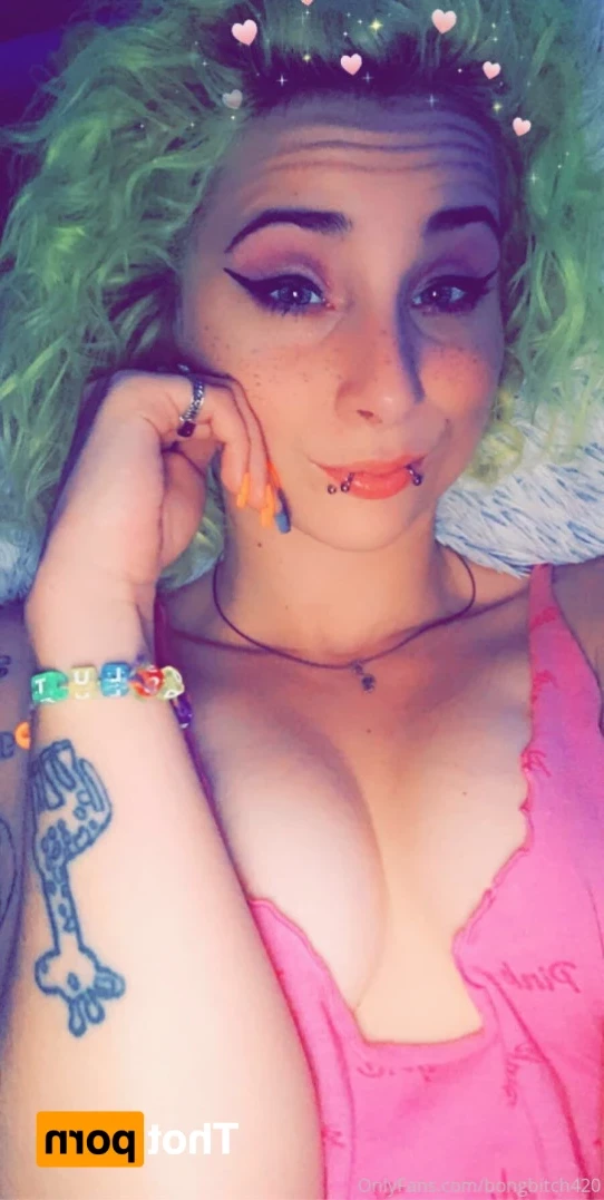 MissNikkiX666 [ bongbitch420 ] Onlyfans leaked photo 15568336 on Hotleaks.tv