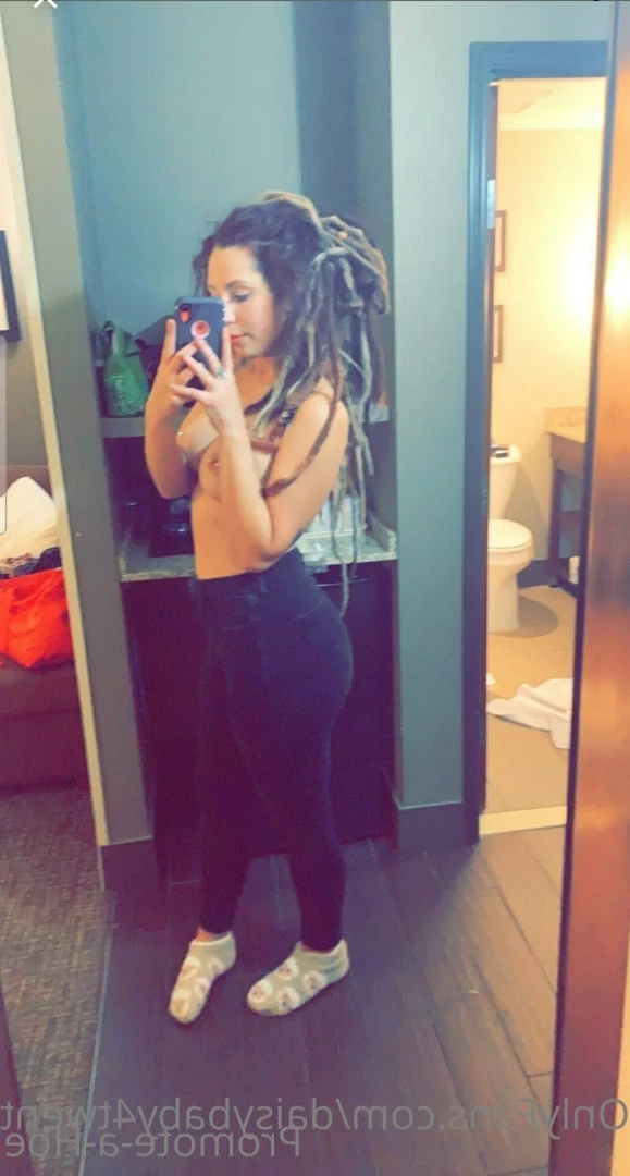 promote-a-hoe Onlyfans leaked photo 8989650 on Hotleaks.tv