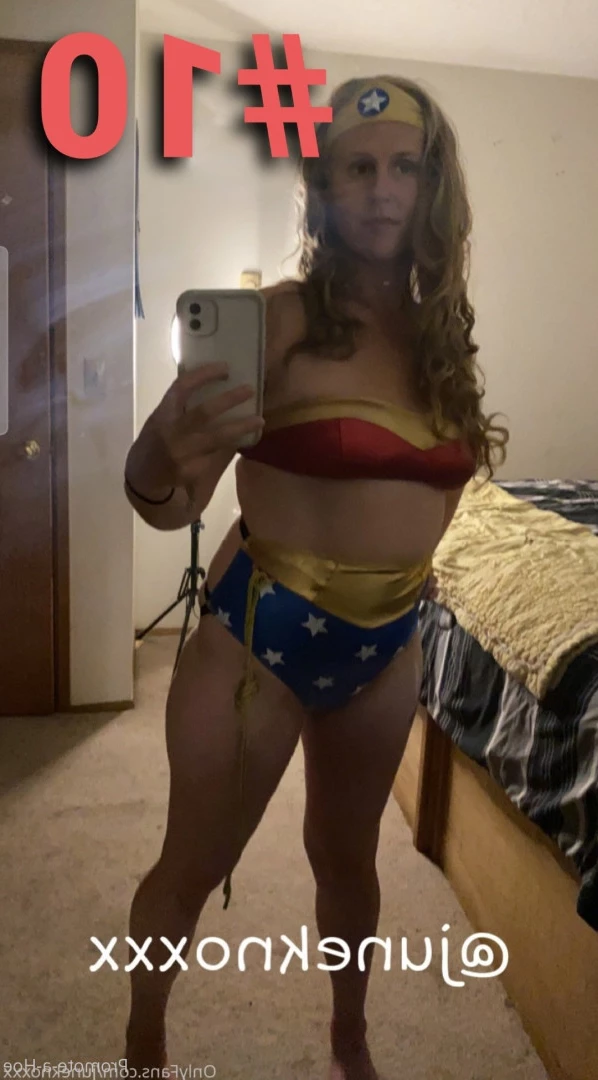 promote-a-hoe Onlyfans leaked photo 9018670 on Hotleaks.tv