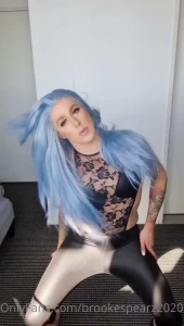 10473416