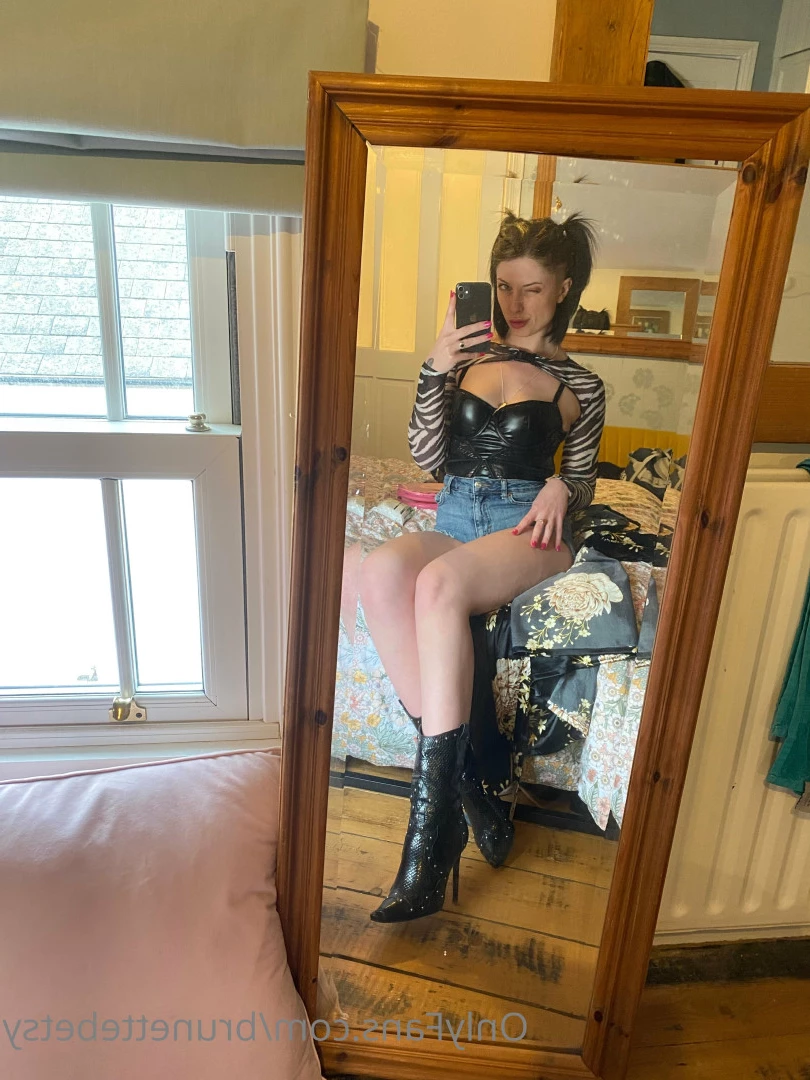 Miss Betsy [ brunettebetsy ] Onlyfans leaked photo 9137245 on Hotleaks.tv