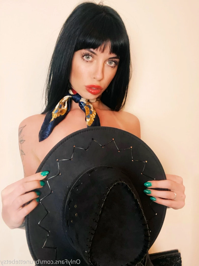 Miss Betsy [ brunettebetsy ] Onlyfans leaked photo 9137302 on Hotleaks.tv