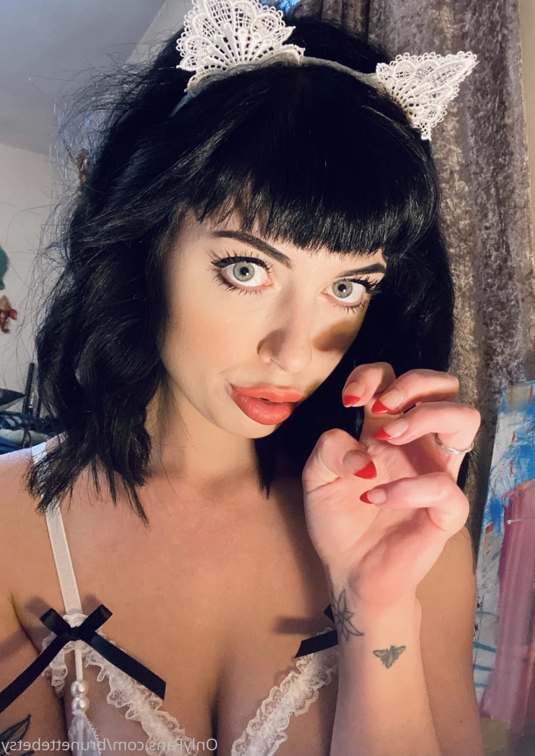 Miss Betsy [ brunettebetsy ] Onlyfans leaked photo 9137674 on Hotleaks.tv