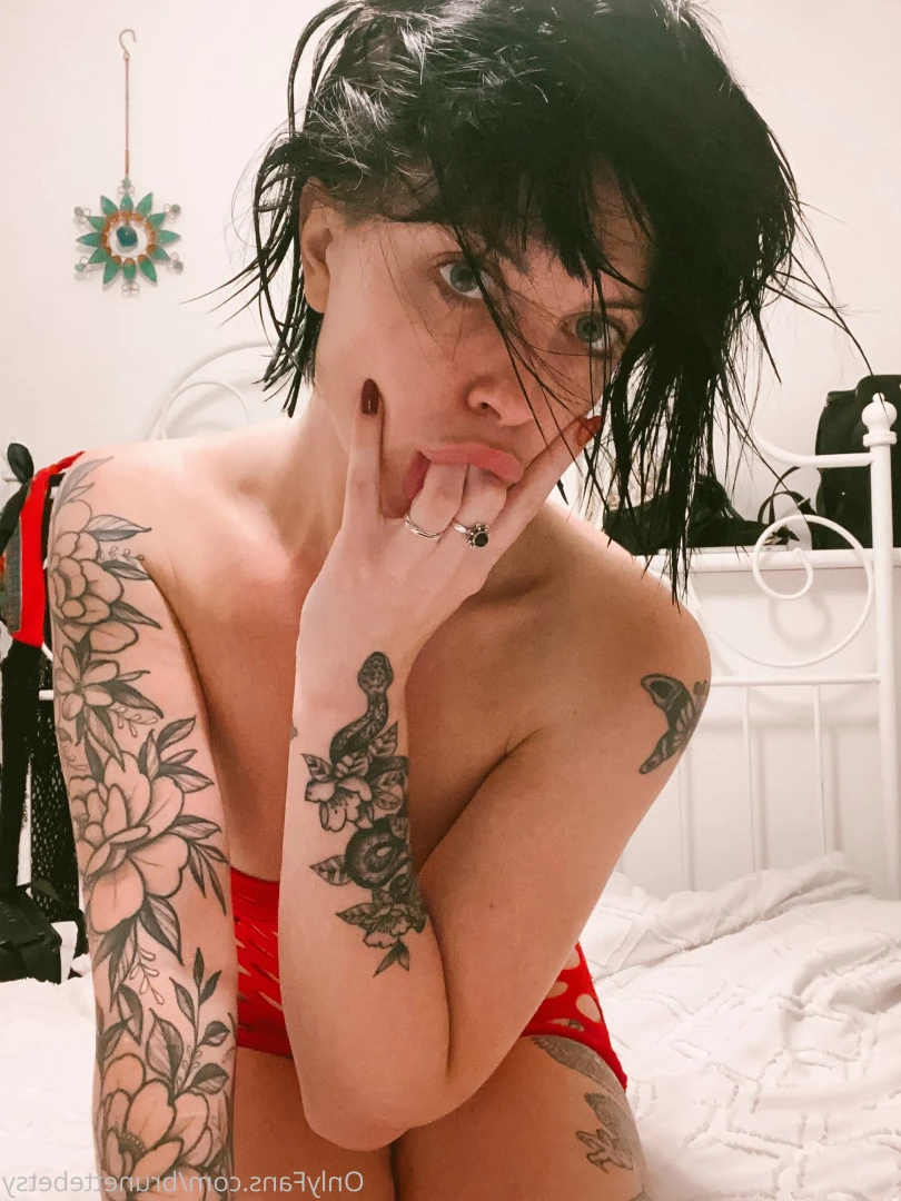 Miss Betsy [ brunettebetsy ] Onlyfans leaked photo 9138499 on Hotleaks.tv