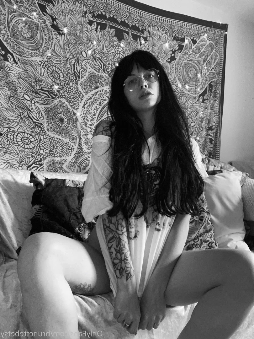 Miss Betsy [ brunettebetsy ] Onlyfans leaked photo 9138596 on Hotleaks.tv