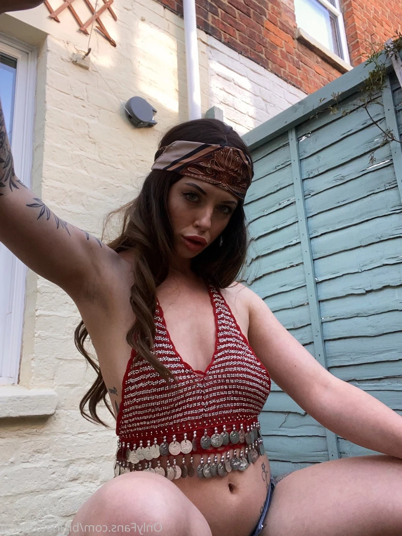Miss Betsy [ brunettebetsy ] Onlyfans leaked photo 9139155 on Hotleaks.tv