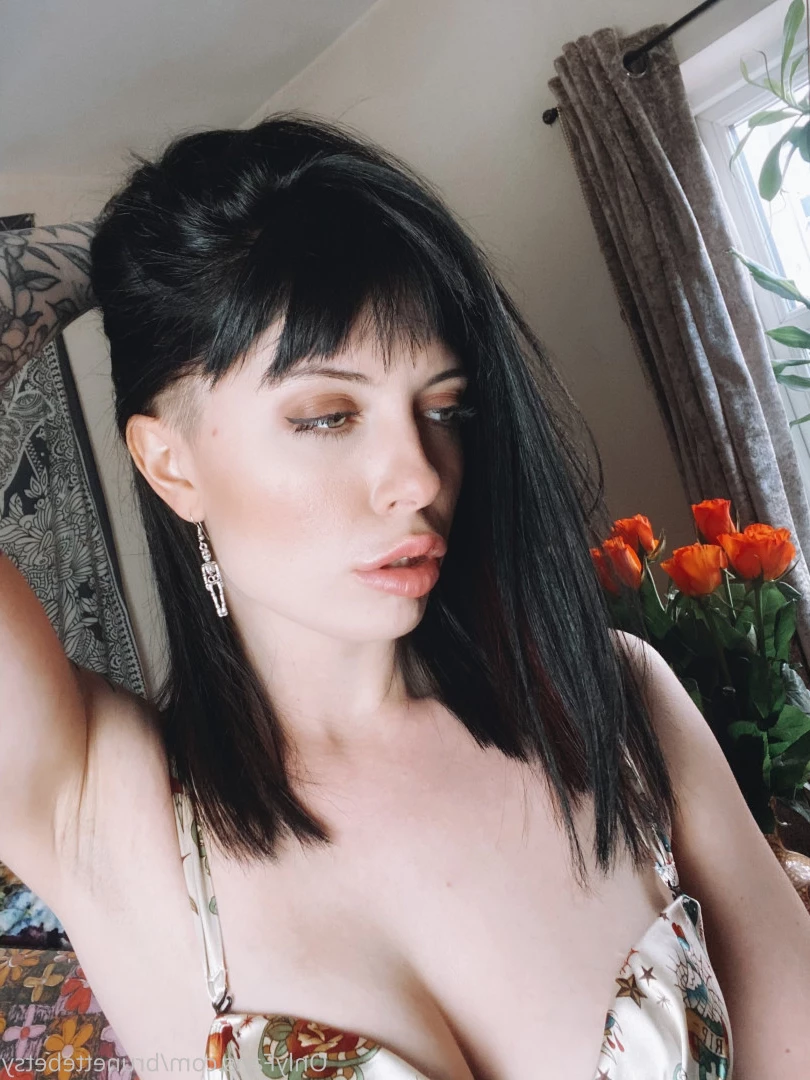 Miss Betsy [ brunettebetsy ] Onlyfans leaked photo 9140251 on Hotleaks.tv