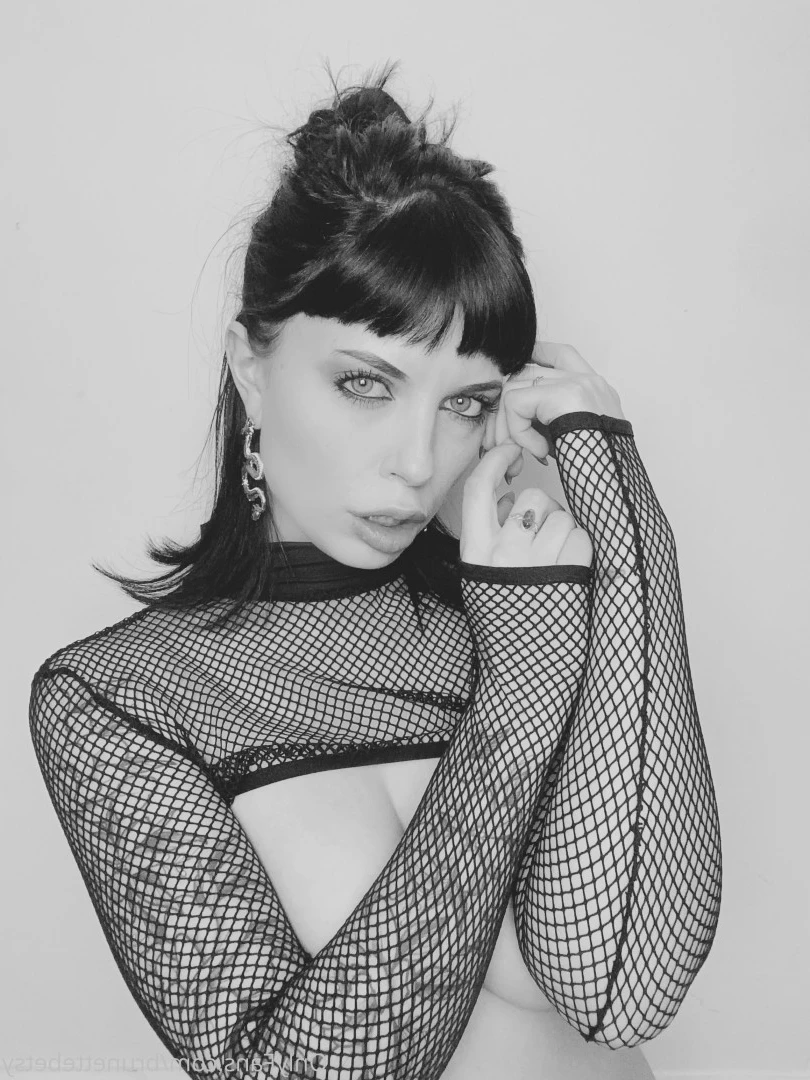 Miss Betsy [ brunettebetsy ] Onlyfans leaked photo 9142971 on Hotleaks.tv