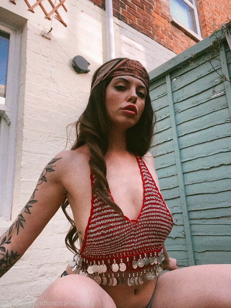 Miss Betsy [ brunettebetsy ] Onlyfans leaked photo 9143376 on Hotleaks.tv