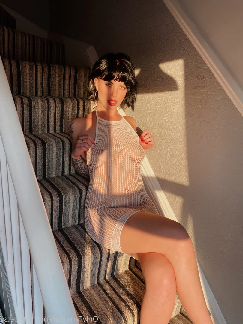 Miss Betsy [ brunettebetsy ] Onlyfans leaked photo 9144666 on Hotleaks.tv