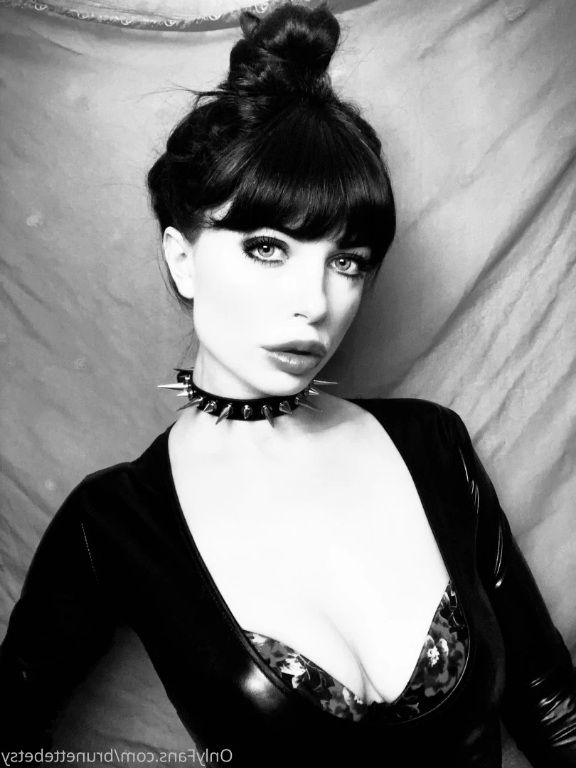 Miss Betsy [ brunettebetsy ] Onlyfans leaked photo 9144685 on Hotleaks.tv
