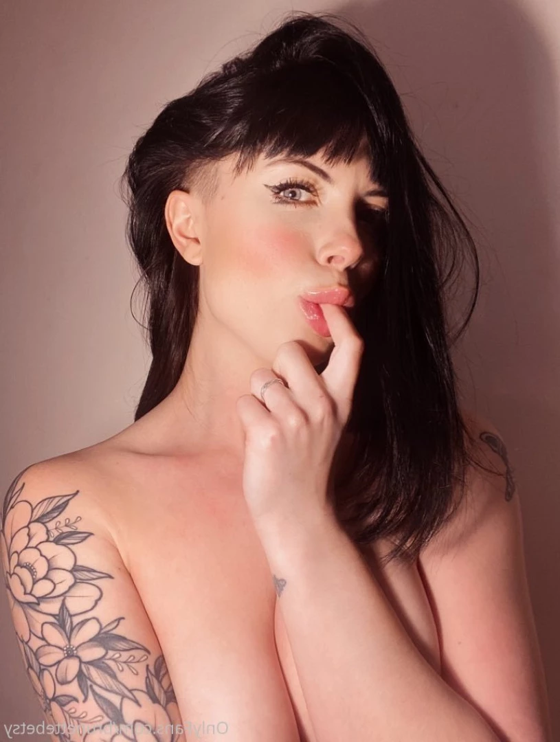 Miss Betsy [ brunettebetsy ] Onlyfans leaked photo 9144711 on Hotleaks.tv
