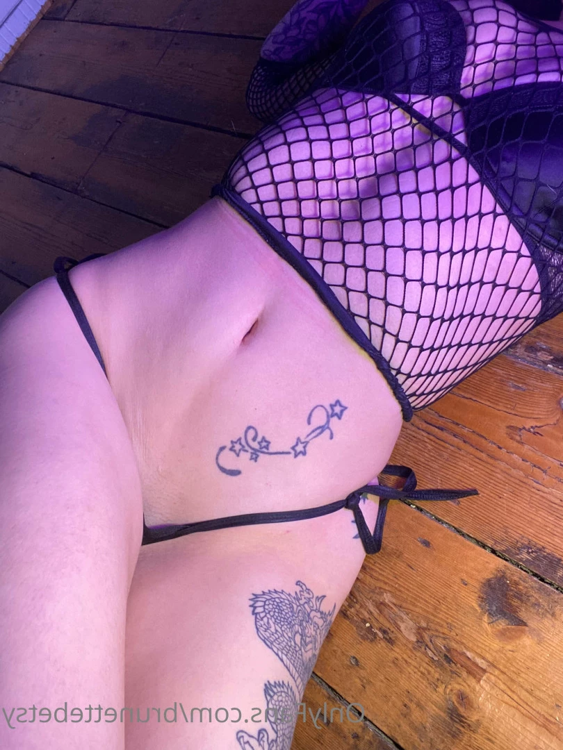 Miss Betsy [ brunettebetsy ] Onlyfans leaked photo 9144738 on Hotleaks.tv