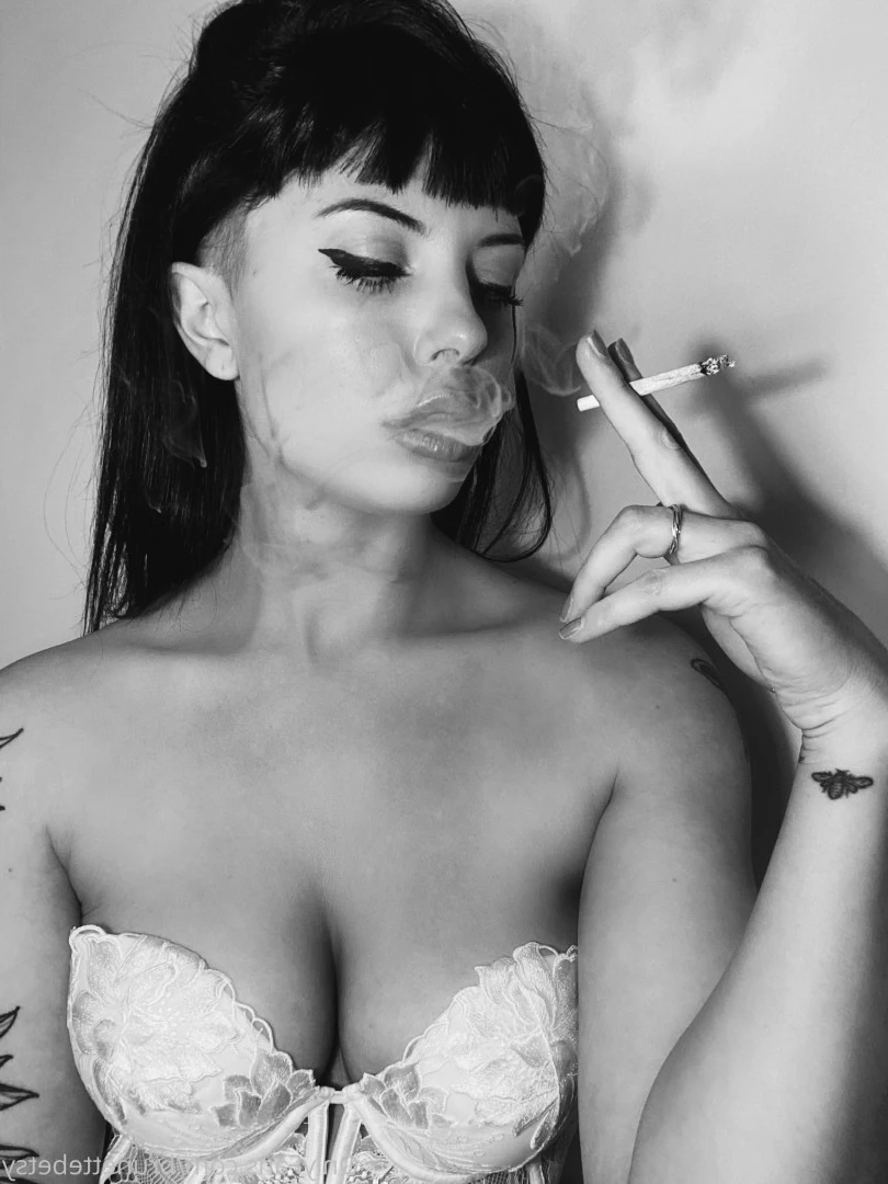 Miss Betsy [ brunettebetsy ] Onlyfans leaked photo 9145257 on Hotleaks.tv