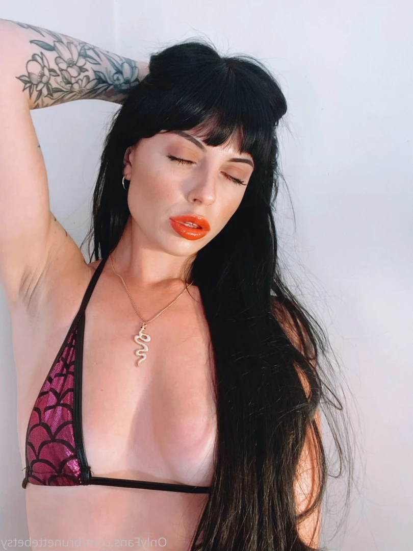Miss Betsy [ brunettebetsy ] Onlyfans leaked photo 9146064 on Hotleaks.tv