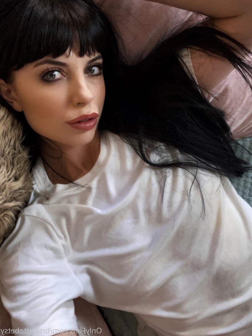 Miss Betsy [ brunettebetsy ] Onlyfans leaked photo 9147641 on Hotleaks.tv