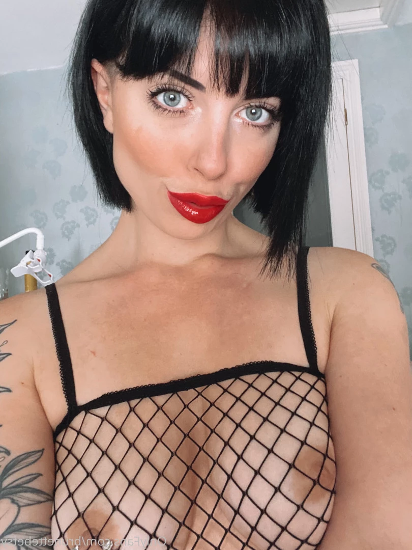 Miss Betsy [ brunettebetsy ] Onlyfans leaked photo 9148297 on Hotleaks.tv
