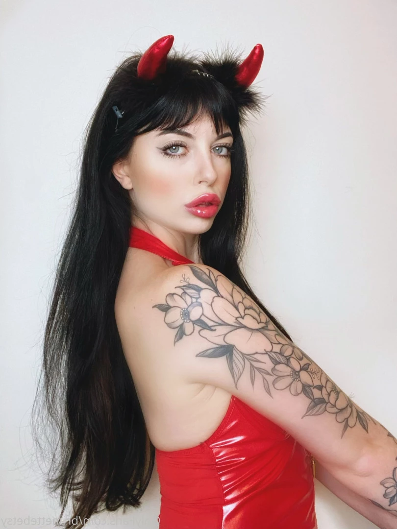 Miss Betsy [ brunettebetsy ] Onlyfans leaked photo 9148555 on Hotleaks.tv