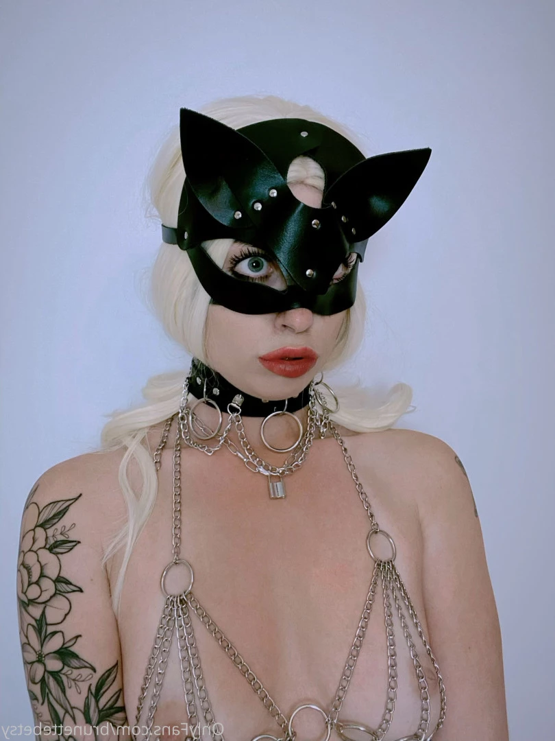 Miss Betsy [ brunettebetsy ] Onlyfans leaked photo 9148892 on Hotleaks.tv