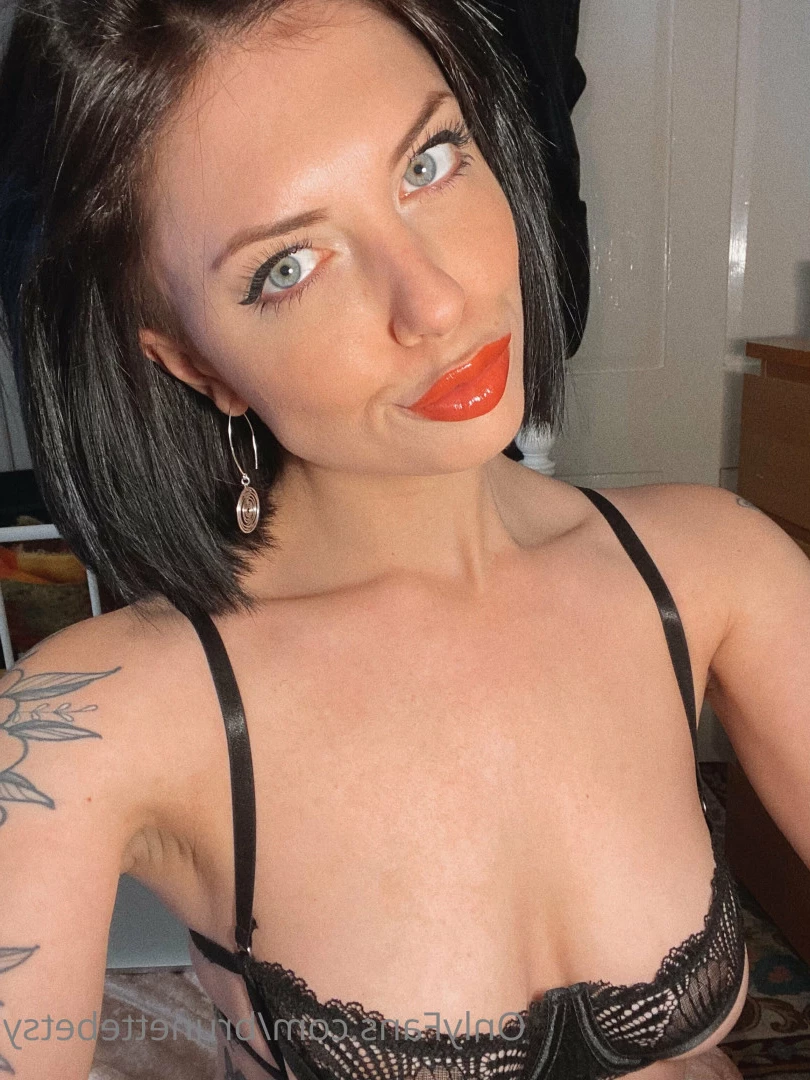 Miss Betsy [ brunettebetsy ] Onlyfans leaked photo 9149512 on Hotleaks.tv