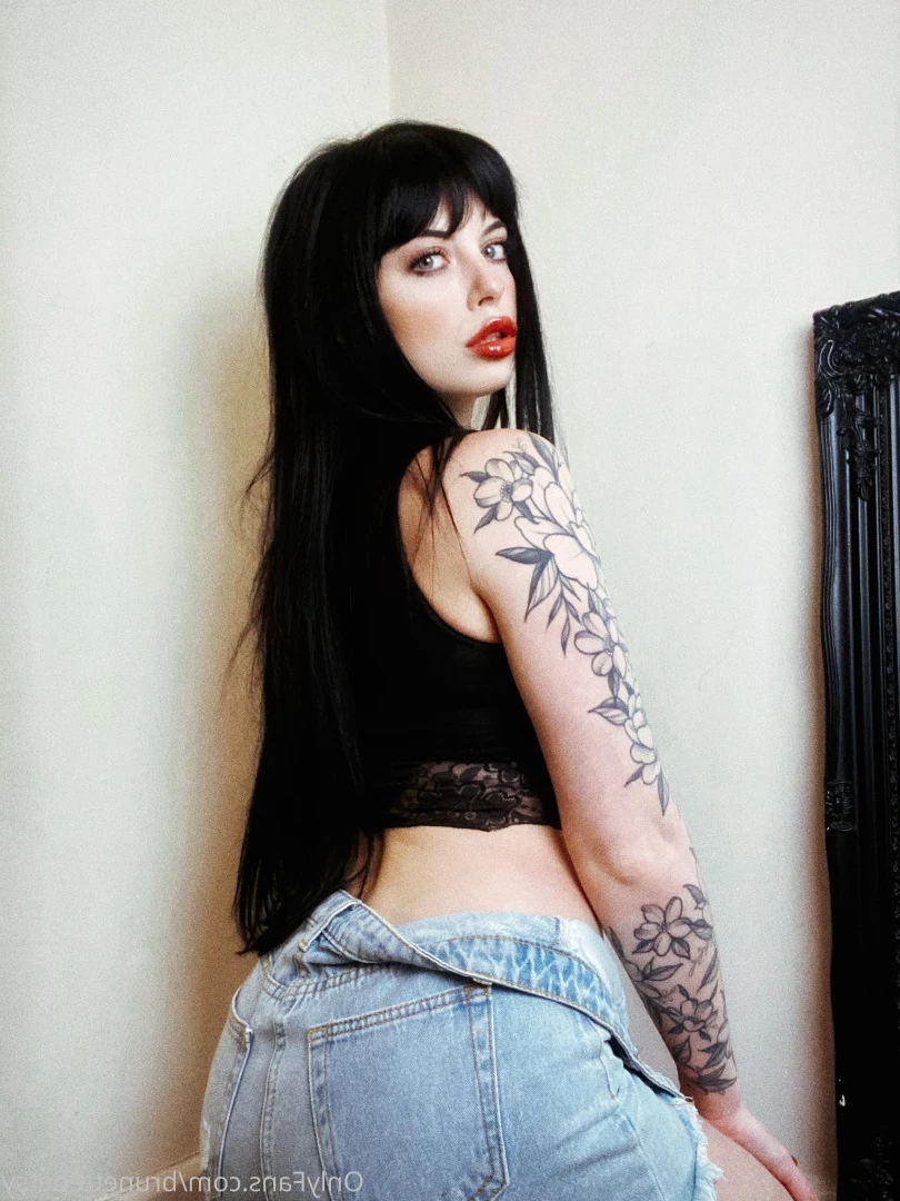 Miss Betsy [ brunettebetsy ] Onlyfans leaked photo 9149831 on Hotleaks.tv