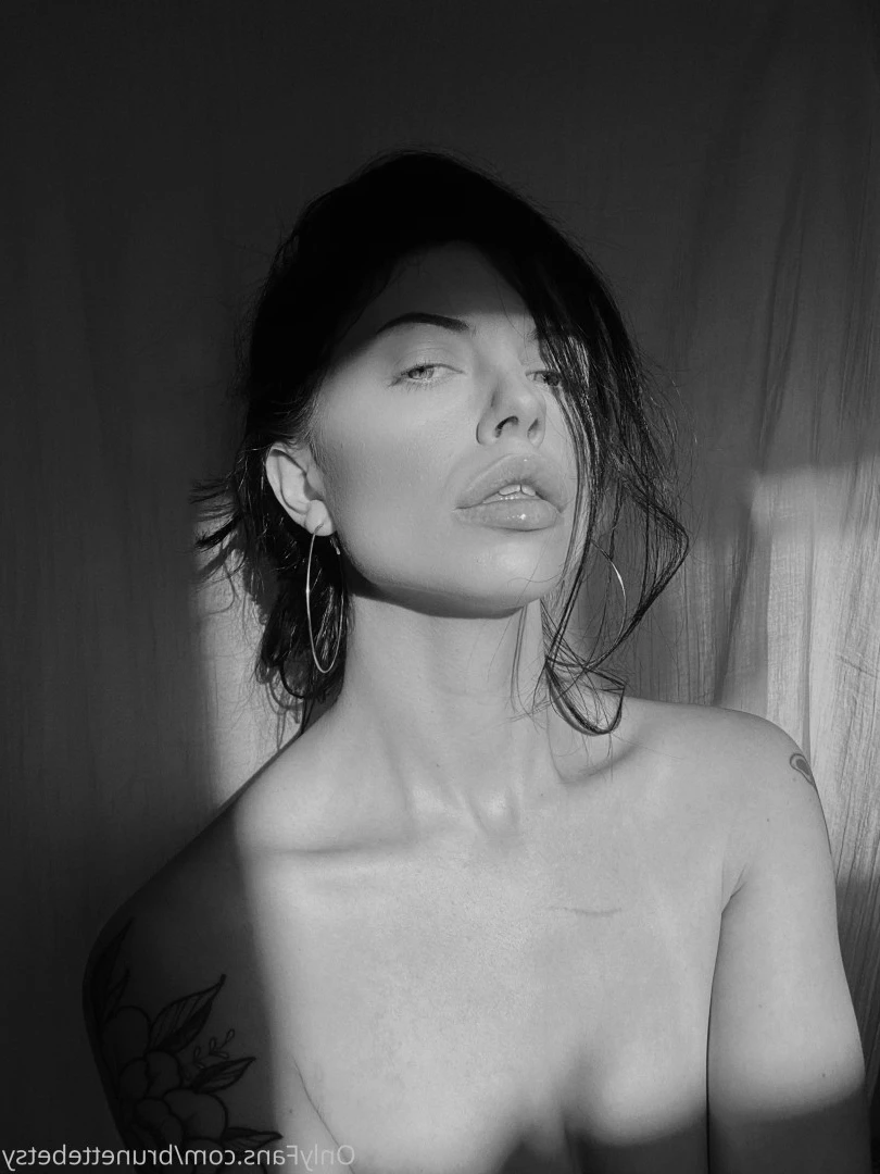 Miss Betsy [ brunettebetsy ] Onlyfans leaked photo 9150997 on Hotleaks.tv