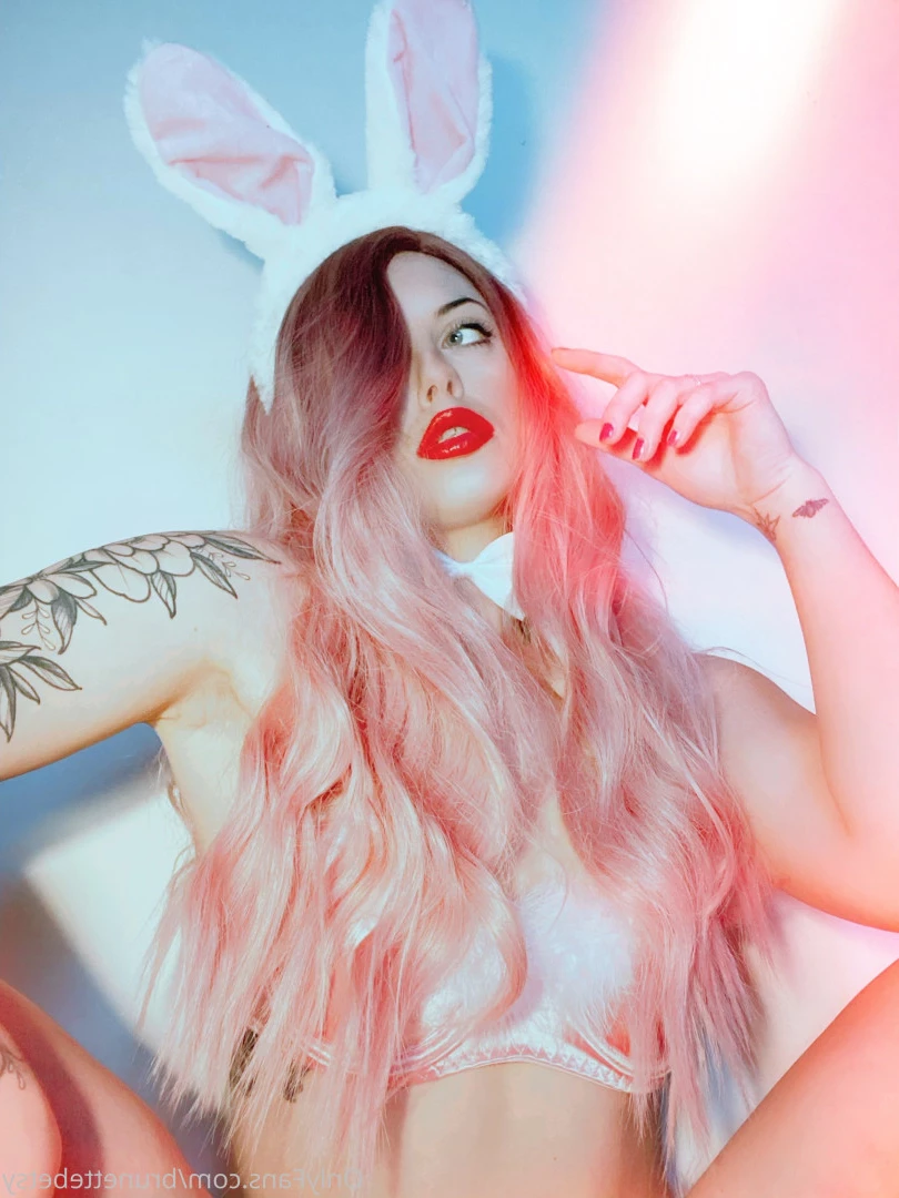 Miss Betsy [ brunettebetsy ] Onlyfans leaked photo 9153049 on Hotleaks.tv
