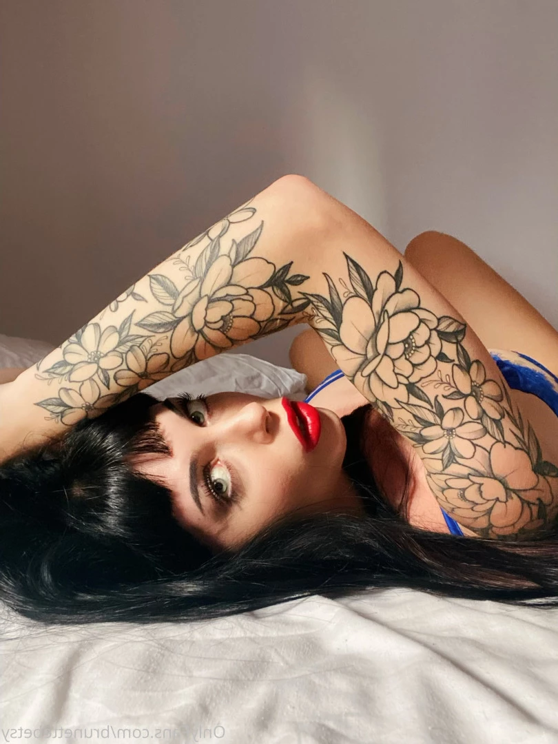 Miss Betsy [ brunettebetsy ] Onlyfans leaked photo 9153176 on Hotleaks.tv