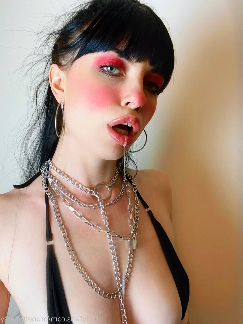 Miss Betsy [ brunettebetsy ] Onlyfans leaked photo 9153979 on Hotleaks.tv