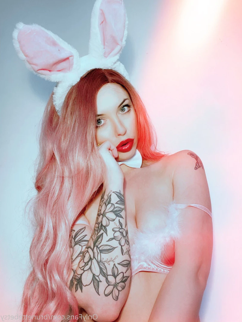 Miss Betsy [ brunettebetsy ] Onlyfans leaked photo 9154077 on Hotleaks.tv