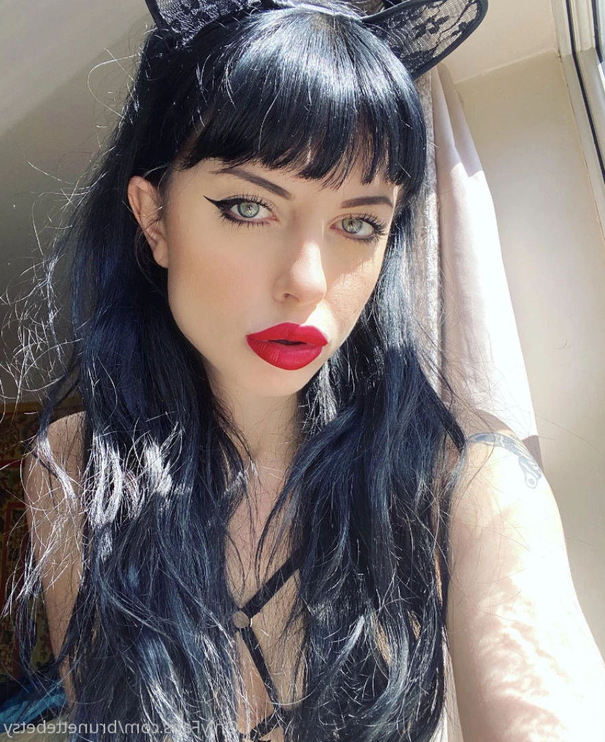 Miss Betsy [ brunettebetsy ] Onlyfans leaked photo 9154435 on Hotleaks.tv