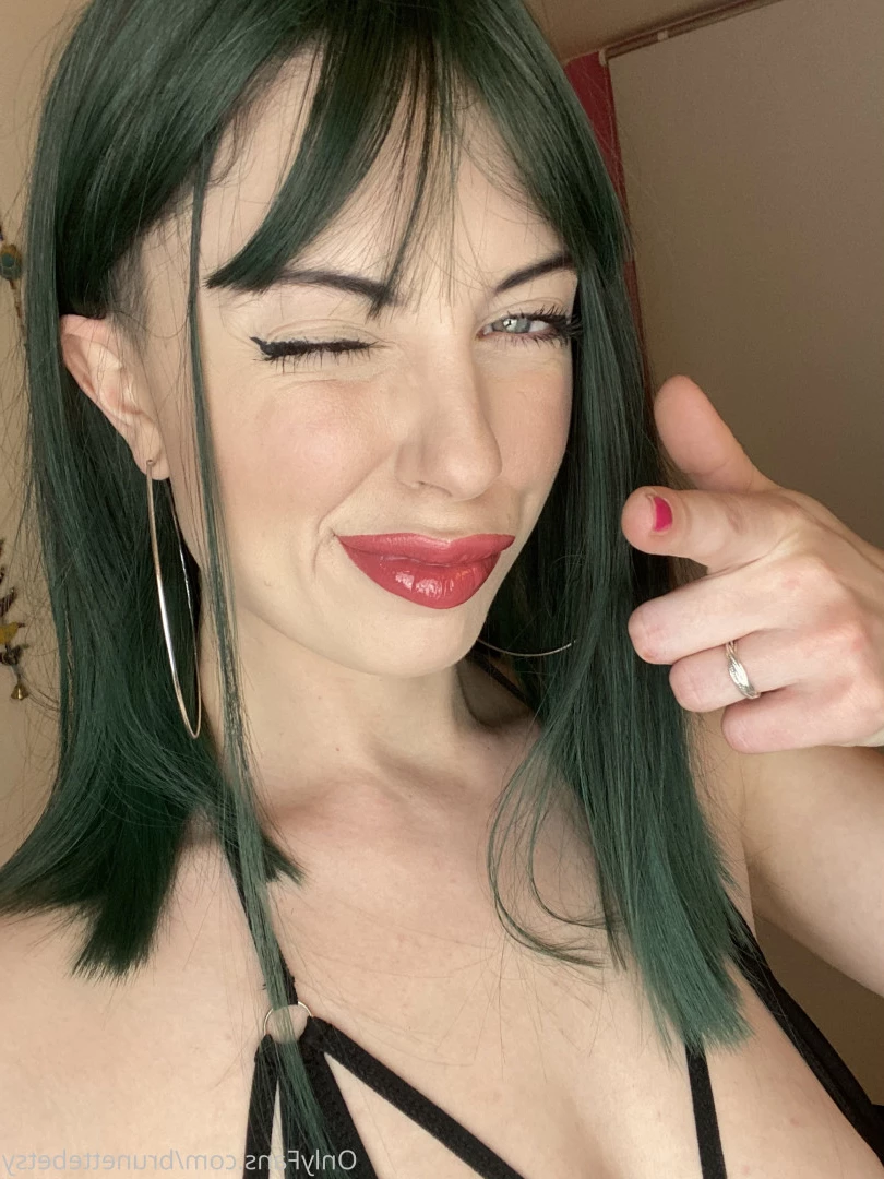 Miss Betsy [ brunettebetsy ] Onlyfans leaked photo 9716306 on Hotleaks.tv