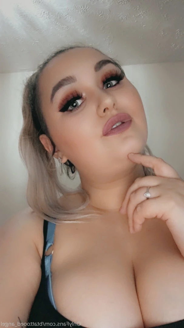 🥵 𝙔𝙊𝙐𝙍 𝙁𝙀𝙏𝙄𝙎𝙃 𝙎𝙒𝙄𝙏𝘾𝙃 🥵 [ btattooed_angel ] Onlyfans leaked photo 12453810 on Hotleaks.tv