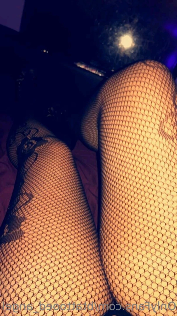 🥵 𝙔𝙊𝙐𝙍 𝙁𝙀𝙏𝙄𝙎𝙃 𝙎𝙒𝙄𝙏𝘾𝙃 🥵 [ btattooed_angel ] Onlyfans leaked photo 12760974 on Hotleaks.tv