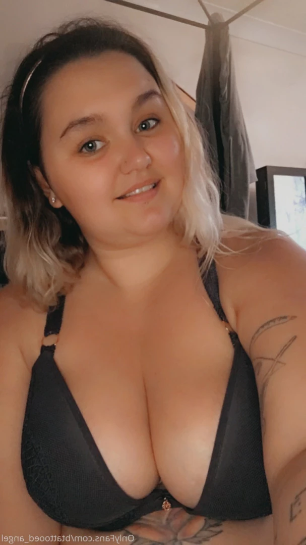 🥵 𝙔𝙊𝙐𝙍 𝙁𝙀𝙏𝙄𝙎𝙃 𝙎𝙒𝙄𝙏𝘾𝙃 🥵 [ btattooed_angel ] Onlyfans leaked photo 13146956 on Hotleaks.tv